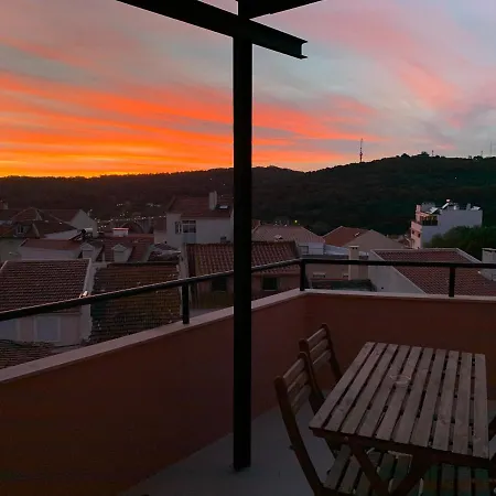 Appartement3 Avec Terrasse Et Vue Pres D'amoreiras Apartment Lisbon