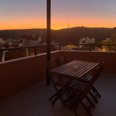 Appartement3 Avec Terrasse Et Vue Pres D'amoreiras