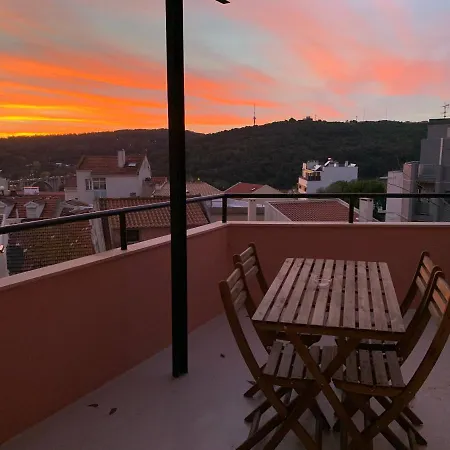 Appartement3 Avec Terrasse Et Vue Pres D'amoreiras * Lisbon