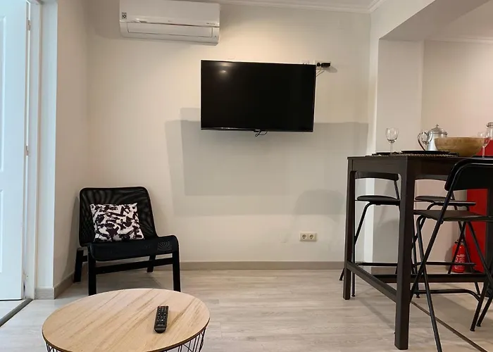Apartment3 With Terrace And A View Near Amoreiras * Lizbona